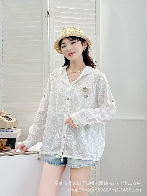 Fresh Floral Embroidered Cotton Shirt with Hood, Long Sleeves, Colorful Buttons, Loose Lace Shirt, Jacket, Cardigan