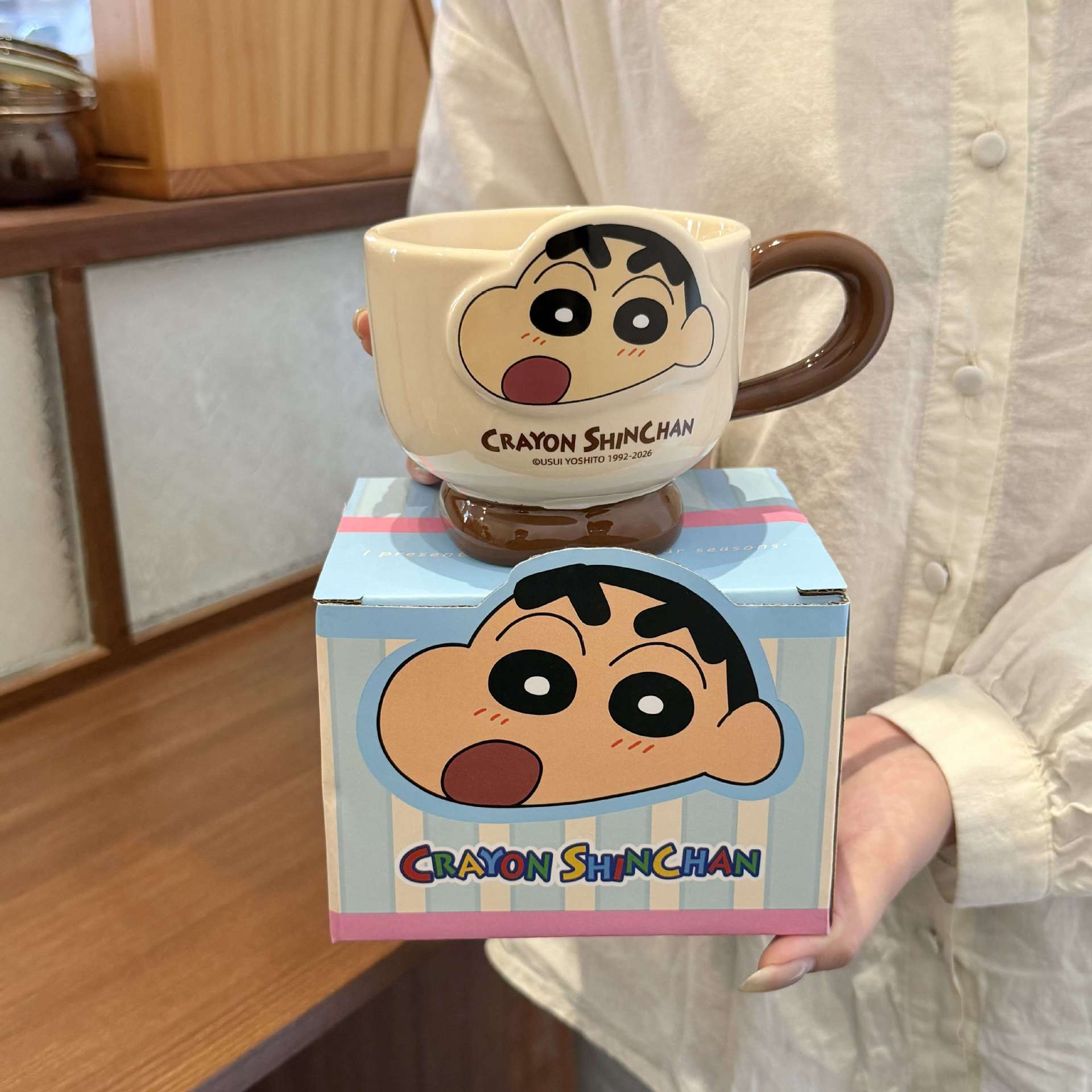 Crayón pequeño nuevo taza de cerámica auténtica encantadora taza de agua doméstica para mujeres taza de café taza de desayuno para niños