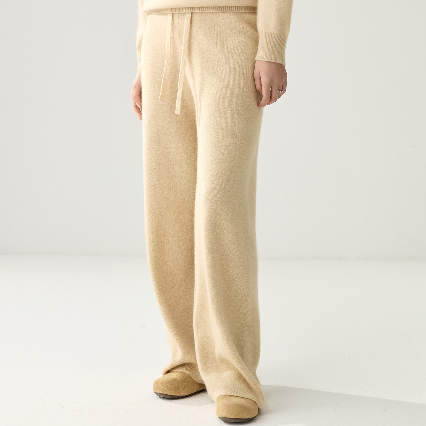 Autumn/Winter New Style High-Waisted Flowy Cashmere Wide-Leg Pants for Women, Knitted Straight Leg Floor-Length Pants, Solid Color Drawstring Casual Pants