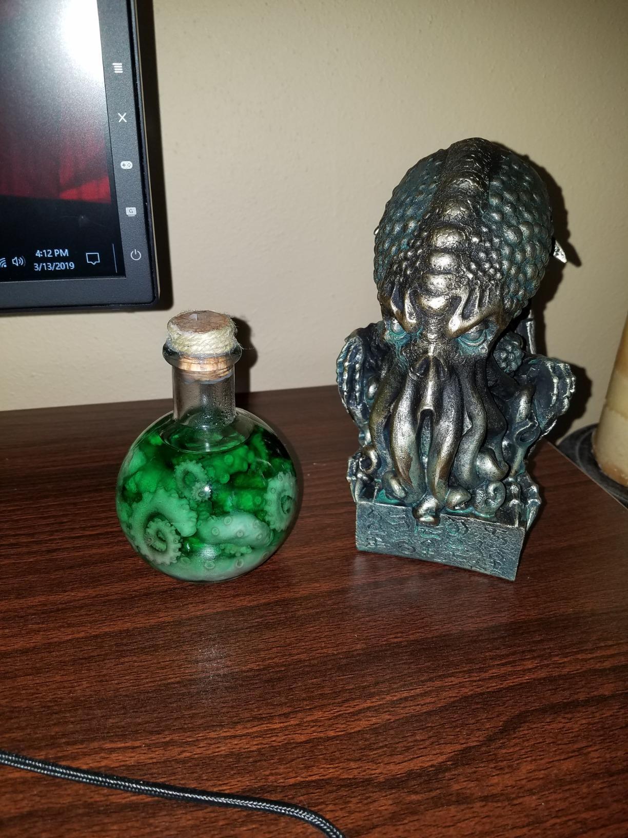 Új Halloween dekoráció - Cthulhu szobor gyantából_voghion.com