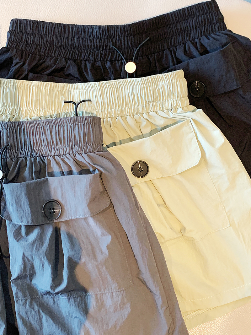 卸売りの山本カジュアルズボンの高腰の工装の半ズボンの女性のゆったりしているストレートの半ズボンは生放送して商品の商品の件を代行します。