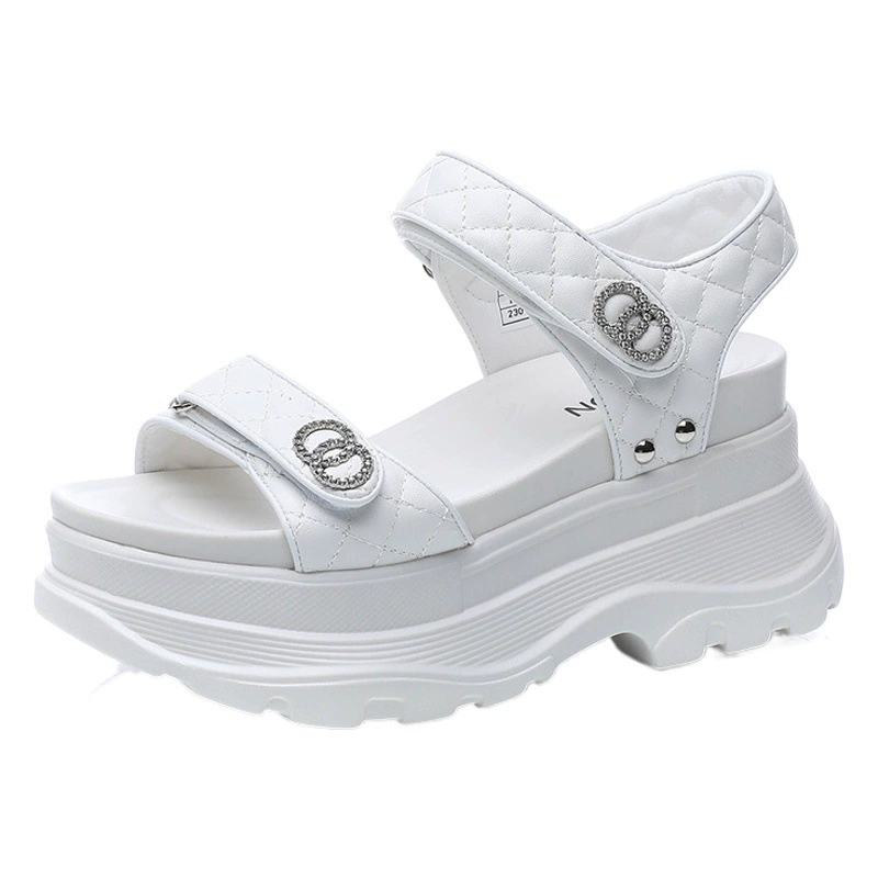 Интернет-сандалии знаменитостей для женской летней верхней одежды в сказочном стиле, новинка 2025 года, супер популярные, толстая подошва, универсальные, 8 см, увеличивающие стразы