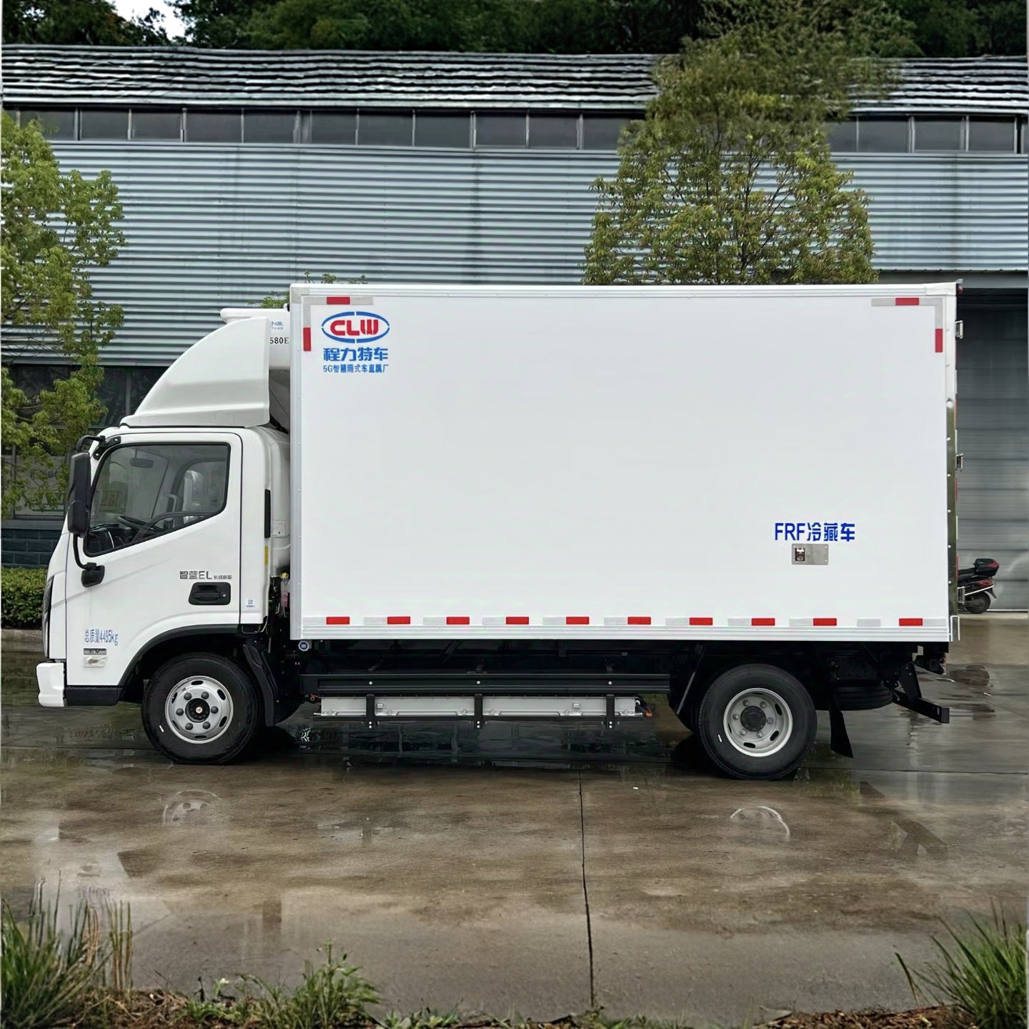 奥铃智蓝混动新能源4米2冷藏车 自动挡上绿牌 生鲜冻品运输冷链车