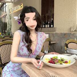 法式纯欲风撞色蝴蝶结V领碎花连衣裙女夏季甜辣妹性感收腰A字短裙
