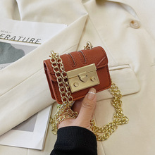 厂家批发跨境外贸22年新款钥匙包链条可爱时尚潮单背斜挎女包Bags