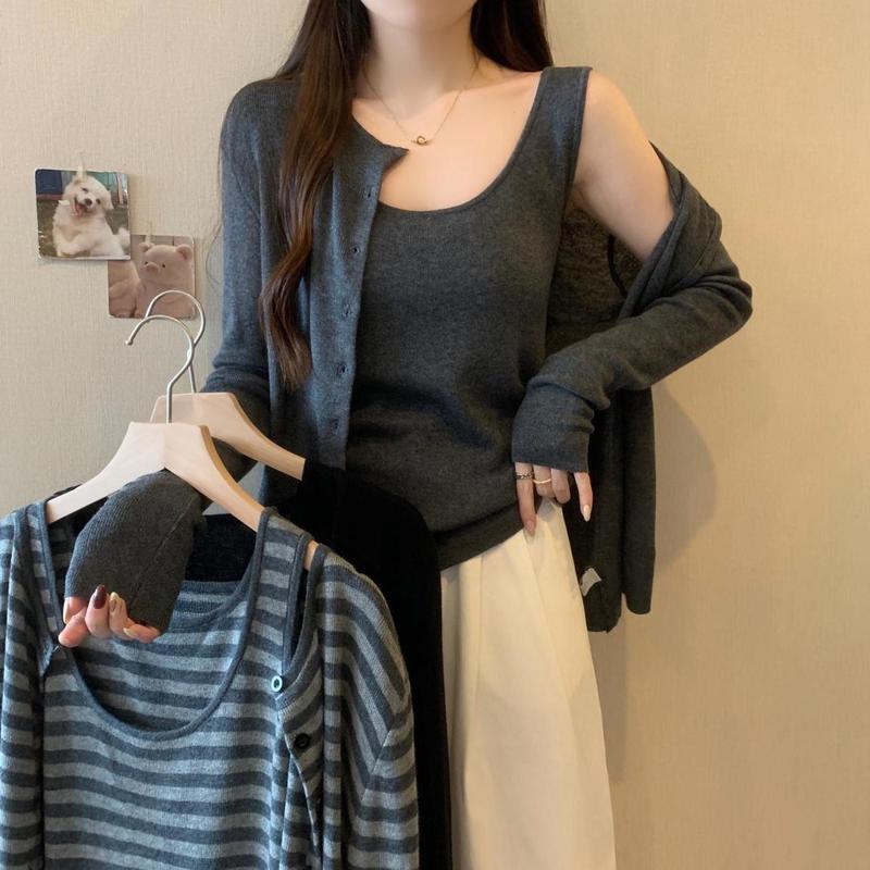 胖mm设计感时尚显瘦针织开衫背心两件套大码女装秋秋新款纯色上衣|undefined