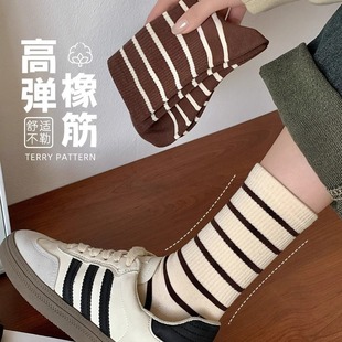 Mid-length socks women's summer mid-calf solid color deodorant sweat-absorbent spring and autumn brown sports Maillard boneless socks women's socks