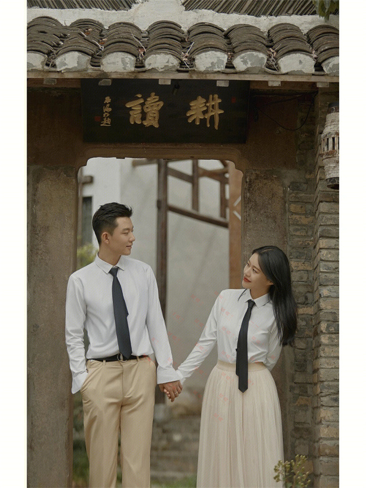 (2개) 새로운 스튜디오 커플 사진 테마 의류 대학 문학 스타일 외부 거리 사진 작은 신선한 사진 졸업 의류
