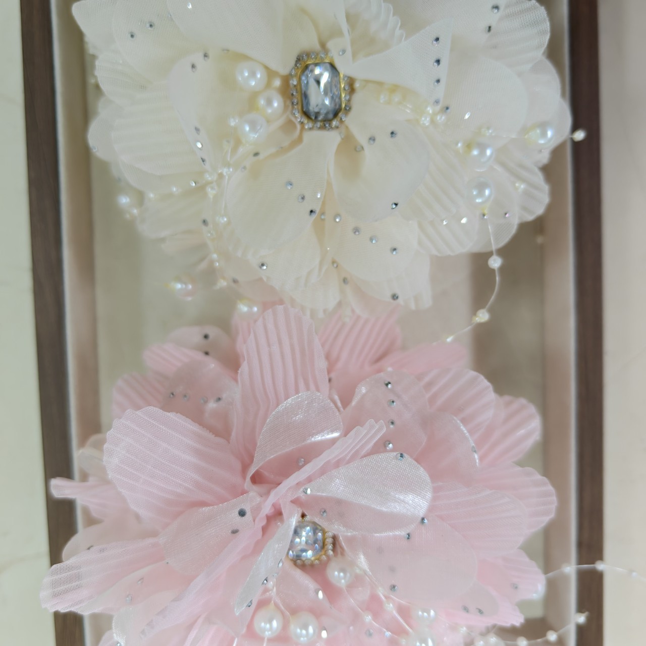 Accessory pearl with tassels
