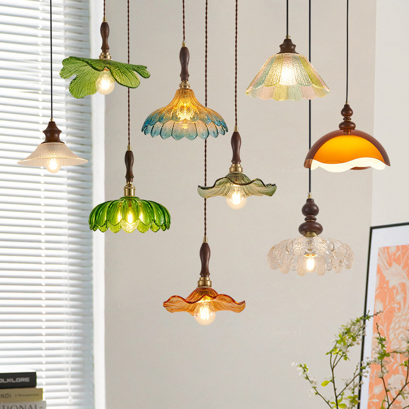 Scandinavian Retro Single-Head Glass Chandelier Stylish Creative Restaurant Bar Atmosphere Decorative Lamp Brass Glass Small Chandelier