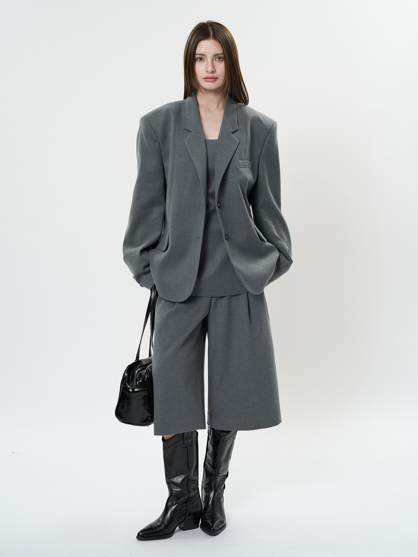 Women's Oversized Wide Shoulder Blazer For Casual Smart Styling_voghion.com