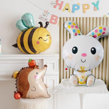 铝膜气球卡通兔子蜜蜂气球动物卡通老虎儿童周岁生日派对装饰场景