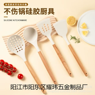 耐高温硅胶锅铲防烫锅铲套装全套煎铲漏勺厨房汤勺家用木柄硅胶铲