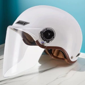 3C Certified Helmet for Men and Women Electric Vehicle Detachable Winter Helmet