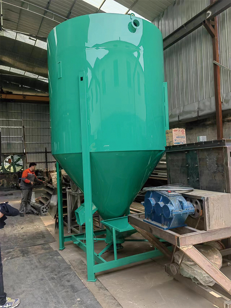 doméstico 300kg 500kg 1000kg vertical sin polvo mezclador de alimentación pulverizador todo en uno cría alimentador