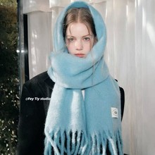 ��ë���s��ɫ����Ů���u�{�ﶬ�Շ��б�ů�ٴ�W�����|�R��ë����