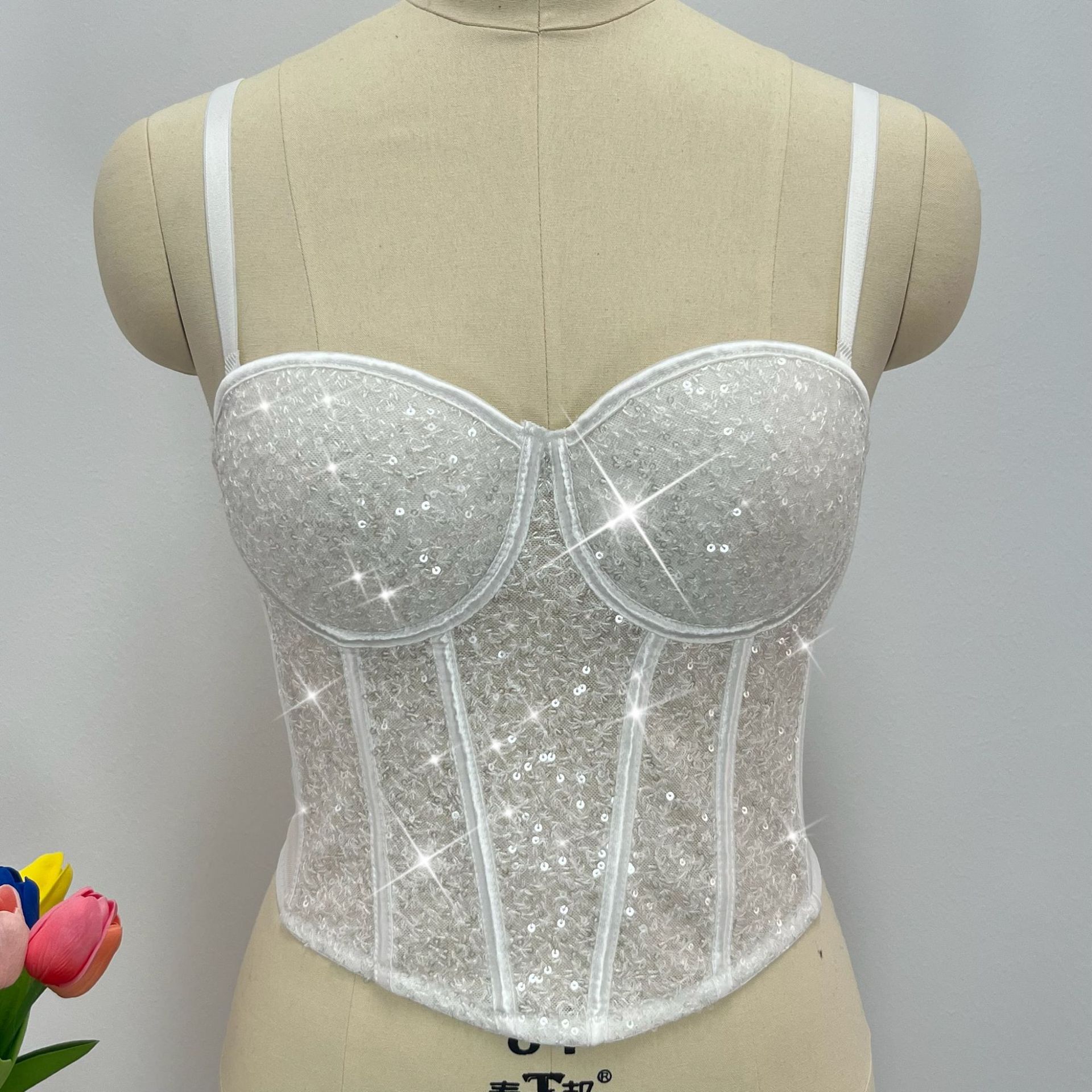 Pequeños tirantes europeos y estadounidenses transfronterizos, lentejuelas, sujetadores, ropa de actuación, blusa plástica sexy, Bar Bundy Fish bone corsé image 11