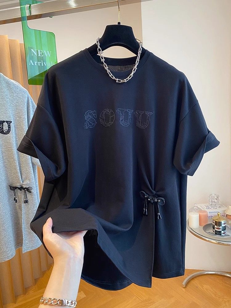 검은색