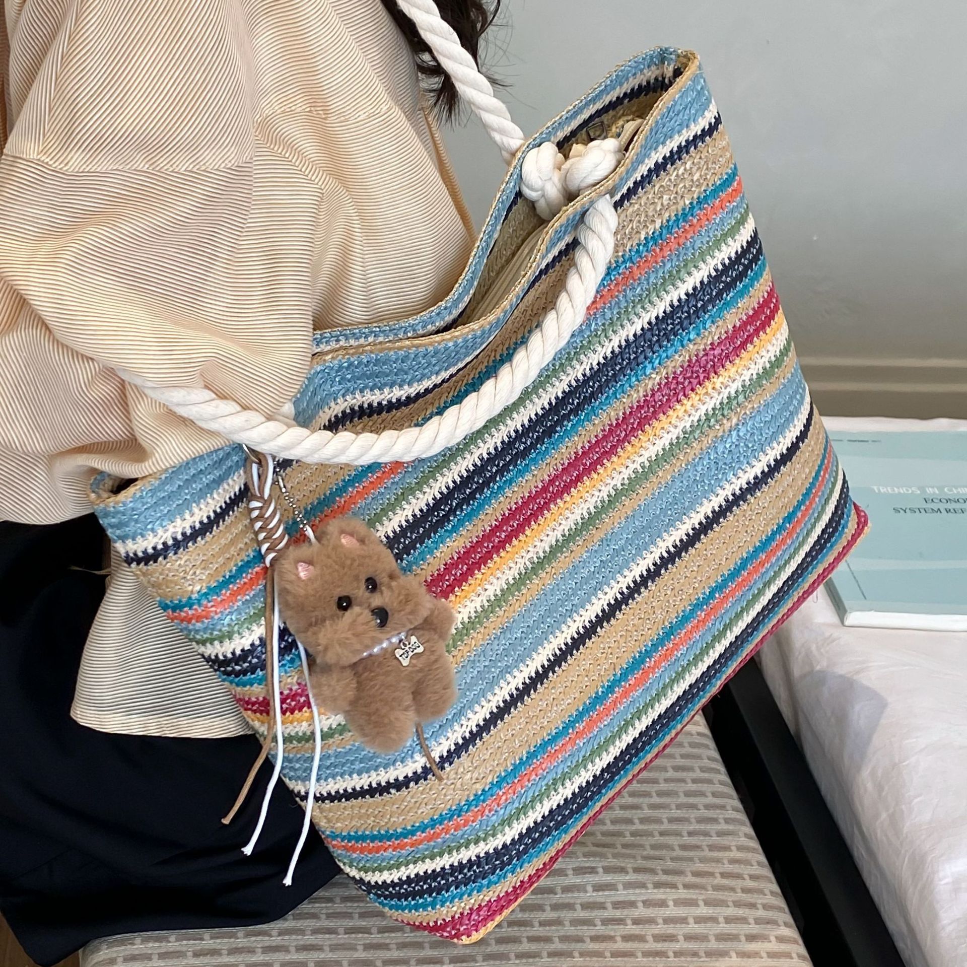 Handmade Rattan Woven Shoulder Bag With Leather Trim And Handle_voghion.com