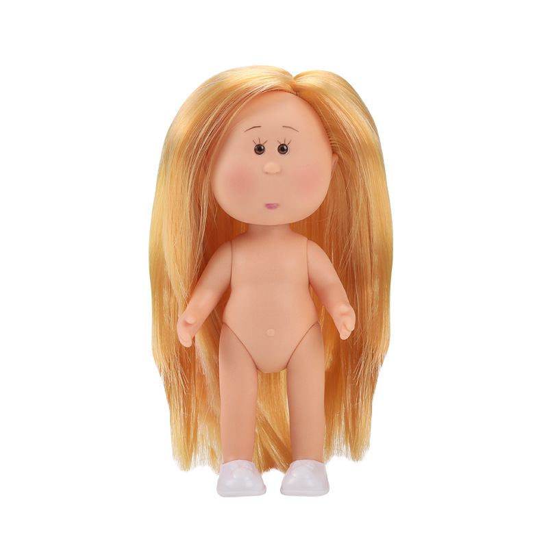 Fair skinned golden 37-point straight hair