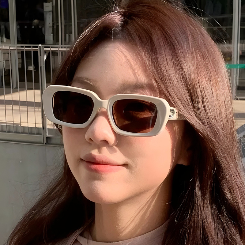 Gafas de sol cuadradas de moda estilo ins, diseño versátil