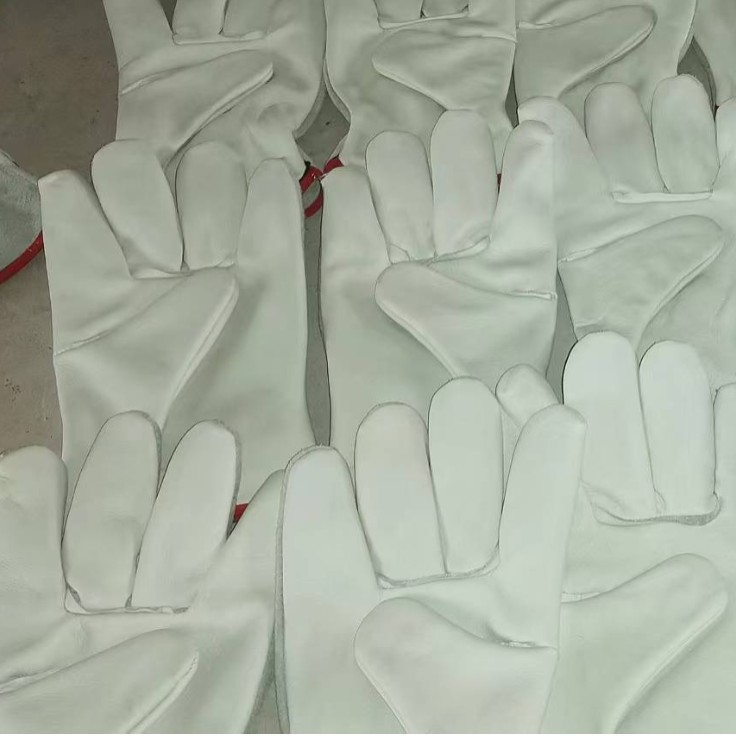 Guantes de conductor personalizados con capa de cabeza de cuero de vaca de grado AB + capa de cuero de vaca