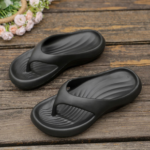 Cross-border new flip-flops women's summer wear non-slip deodorant fashion all-match beach beach high-grade flip-flops