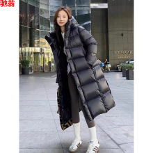 Y9Z2024�������޷���Ů�����г����ϥʱ�п��ɼӺ���ñ��������