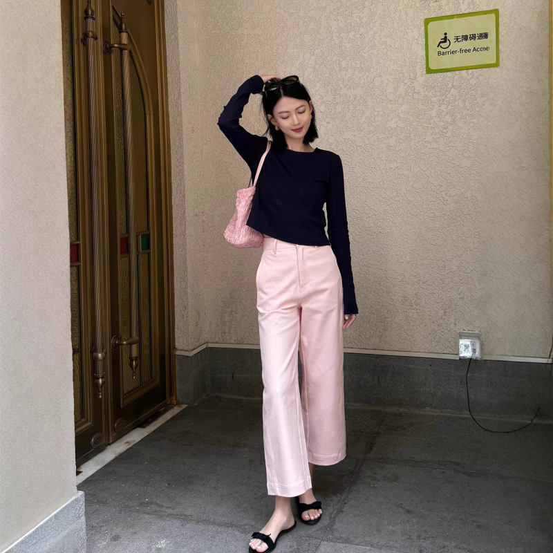 New Arrivals in Stock: French-Style Casual, Stylish Silhouette, Small Curve Cut, Hip-Slimming, Cropped Pants, Straight-Leg Jeans New Arrivals in Stock: French-Style Casual, Stylish Silhouette, Small Curve Cut, Hip-Slimming, Cropped Pants, Straight-Leg Jeans