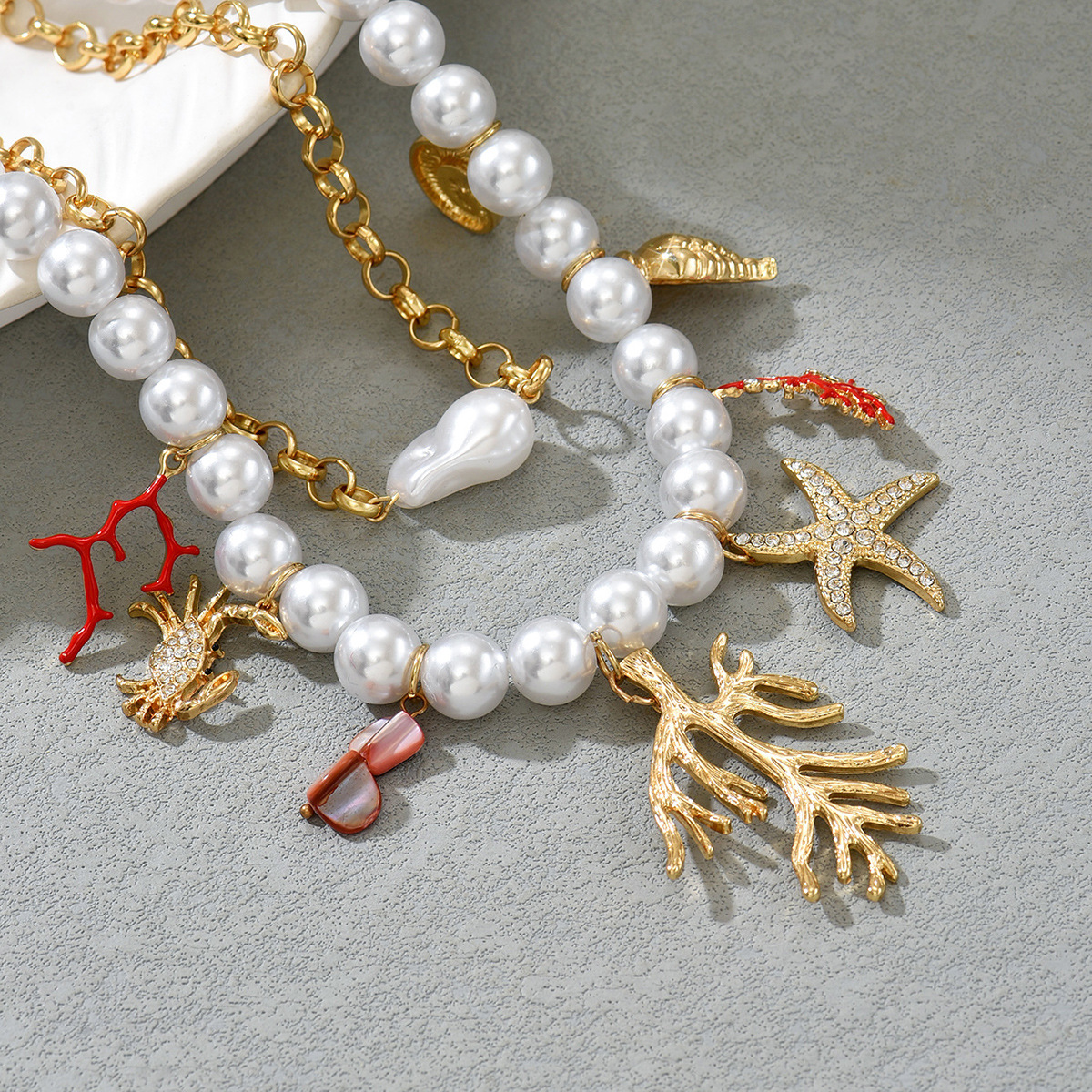 Collar estilo océano para mujer con coral cangrejo y estrella mar_voghion.com