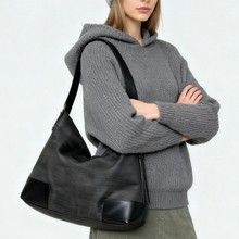 韩系风大容量托特包撞色拼接机车包休闲通勤简约时尚百搭单肩包女