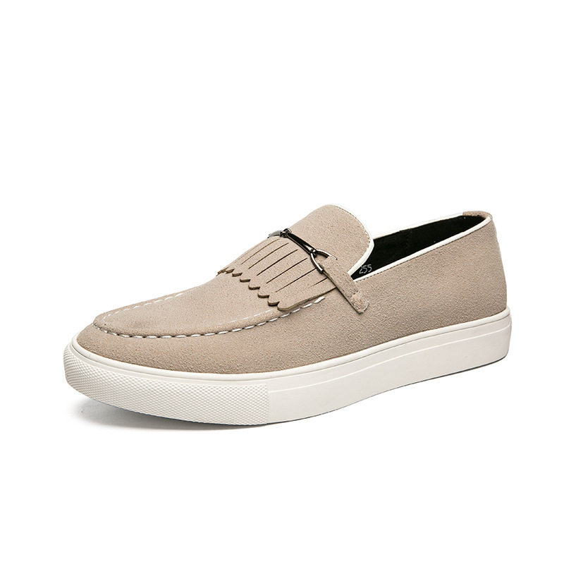 Nuevas zapatillas transfronterizas de borla de gran tamaño para hombres, pasarelas de moda europeas y americanas, zapatos de cuero, zapatillas casuales de negocios con personalidad para hombres