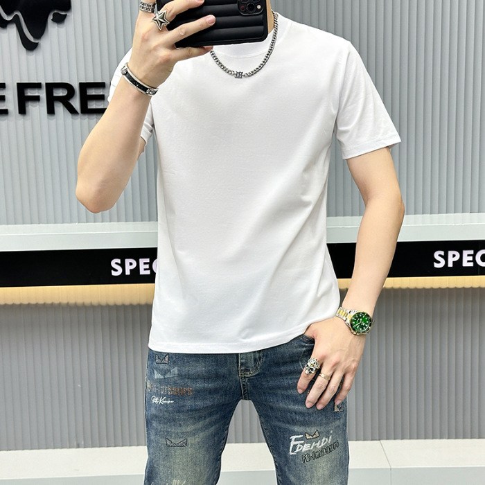 솔리드 화이트