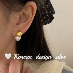 韓国インスタイルニッチイヤリング S925 スターリングシルバー二層ゴールデンオーバルブラッシュフロントとバックイヤリング女性用