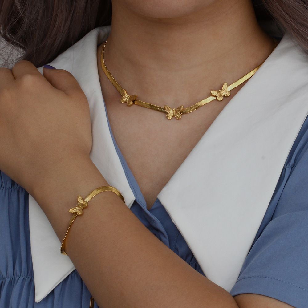 Retro Geometric Butterfly Stainless Steel Necklace Plating Stainless Steel Necklaces