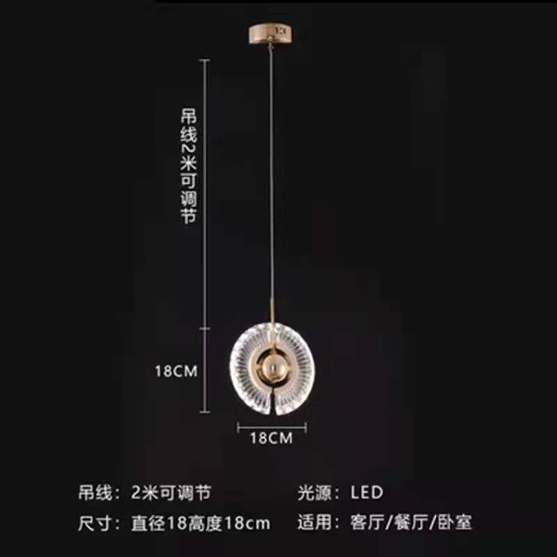 寝室のベッドの上のシャンデリア北欧のアイデアは軽くて豪華です。|undefined