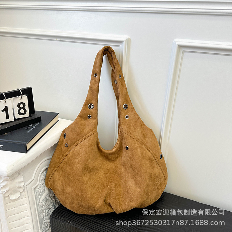 跨境批发简约休闲个性仿麂皮绒大容量手提包铆钉单肩托特包饺子包|undefined