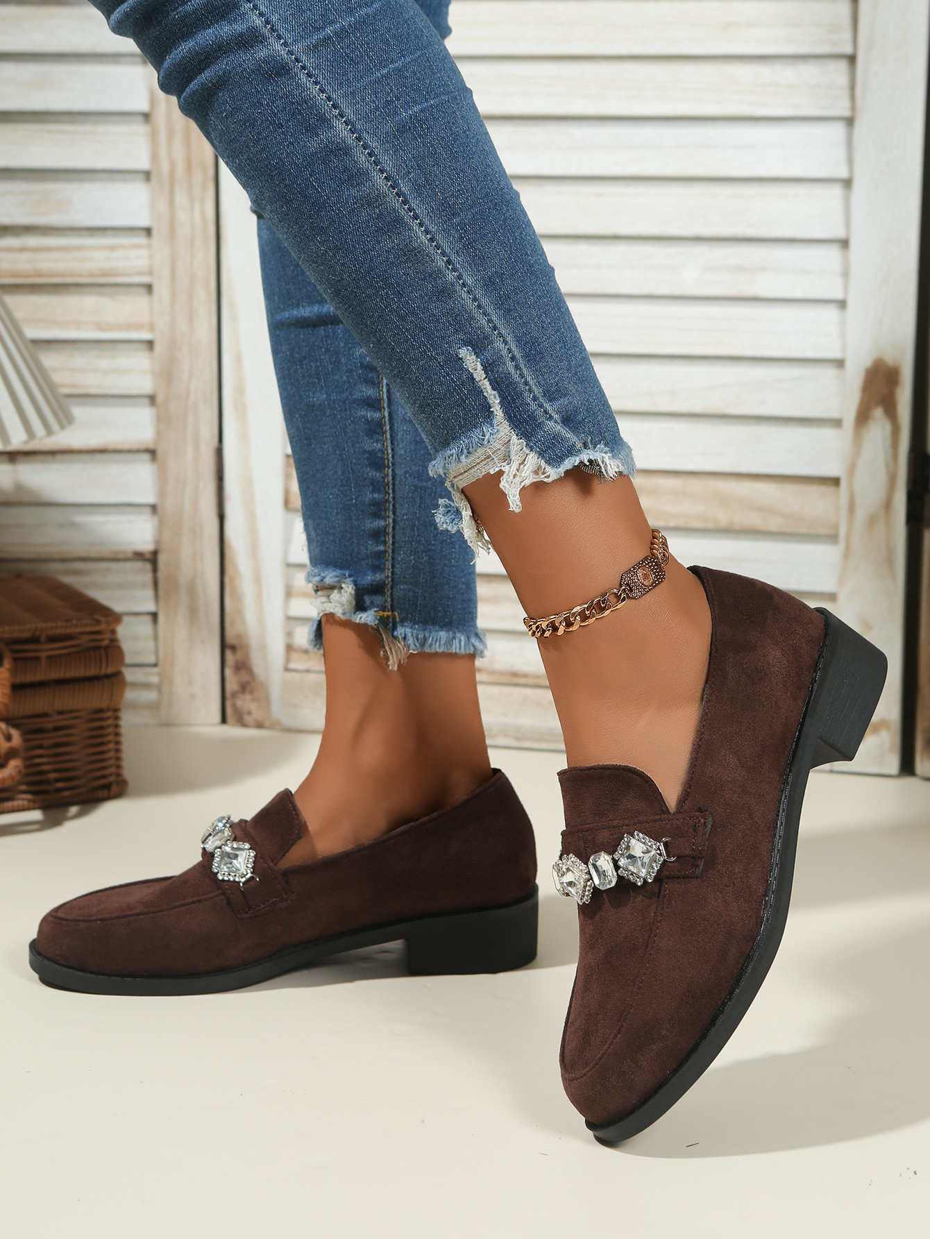 Damen Loafer Aus Wildleder Mit Strass Und Blockabsatz Britisch_voghion.com