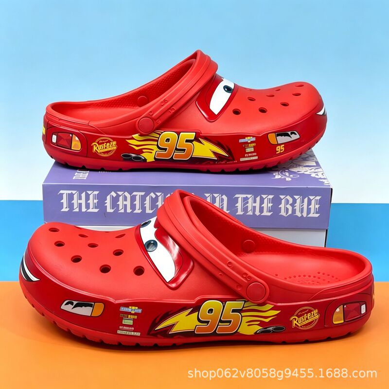 Lightning Mcqueen 95 Car-Themed Clogs for Men, Cars Collaboration Model, Unisex Outdoor Casual Breathable Beach Shoes Lightning Mcqueen 95 Car-Themed Clogs for Men, Cars Collaboration Model, Unisex Outdoor Casual Breathable Beach Shoes