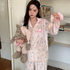 秋冬季新款金丝绒女士睡衣日系粉嫩少女蕾丝条纹小狗喇叭袖家居服