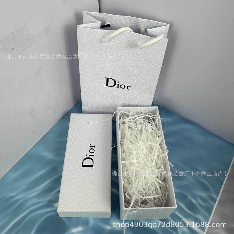 D's Lipstick Box Perfume Gift Box Lipstick Packaging Box Heaven and Earth Cover Flip-Top Perfume Dijia Cosmetics Shopping Bag Care D's Lipstick Box Perfume Gift Box Lipstick Packaging Box Heaven and Earth Cover Flip-Top Perfume Dijia Cosmetics Shopping Bag Care