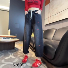 女式牛仔裤;大码休闲裤;大码牛仔裤