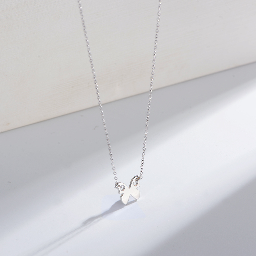 Mori estilo fresco celebridad en línea joyería elegante simple clavícula cadena s925 plata esterlina chapado en oro brillante mariposa Collar para las mujeres