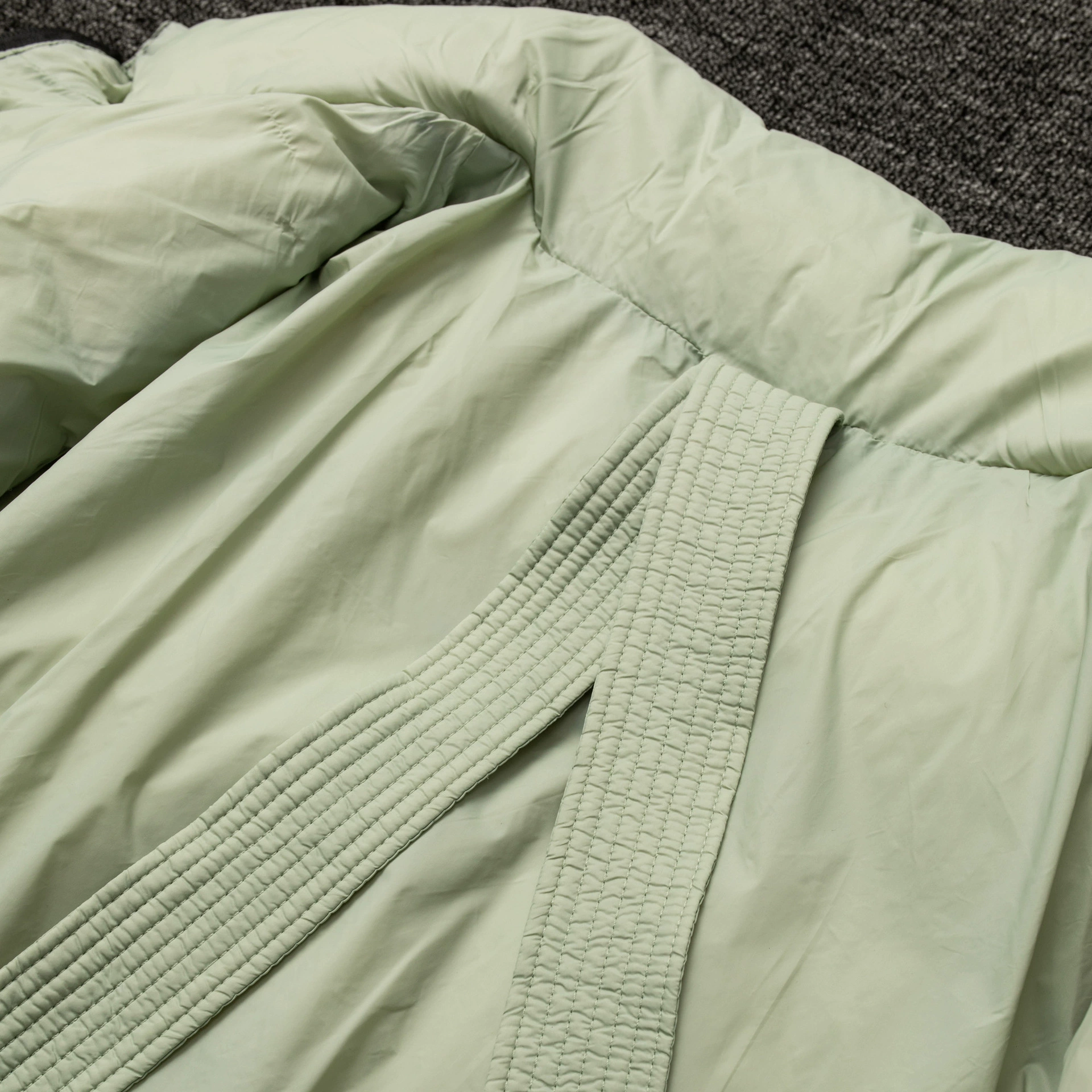 Down jacket, design velvet suspenders, increased thickness, duck down