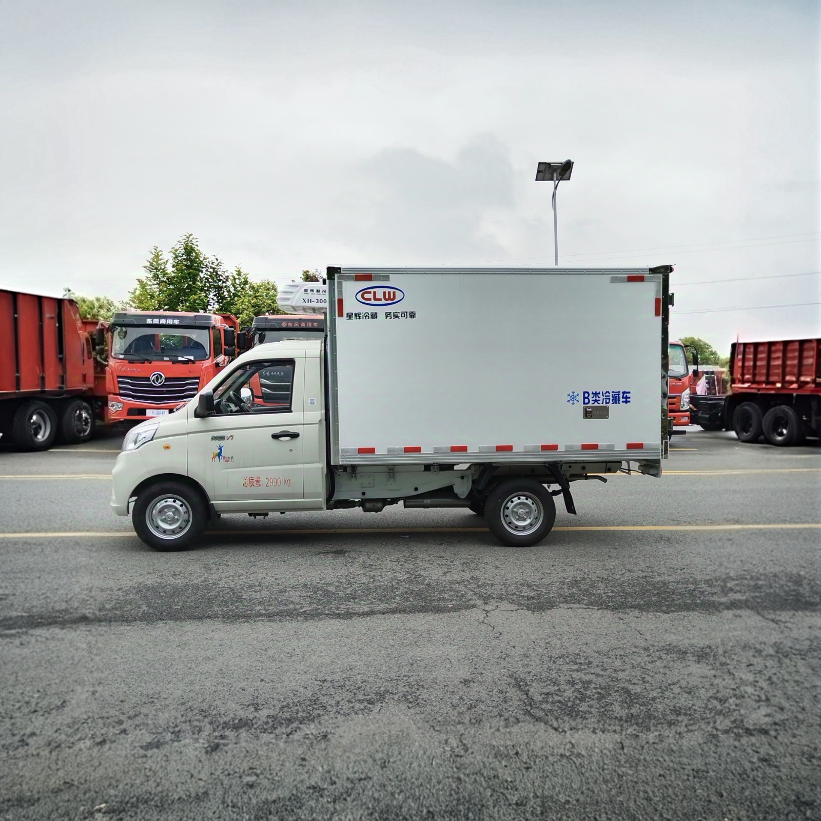便宜的小型箱式冷藏车 祥菱V1冷链车 生鲜冻品蔬菜牛奶冷链配送车