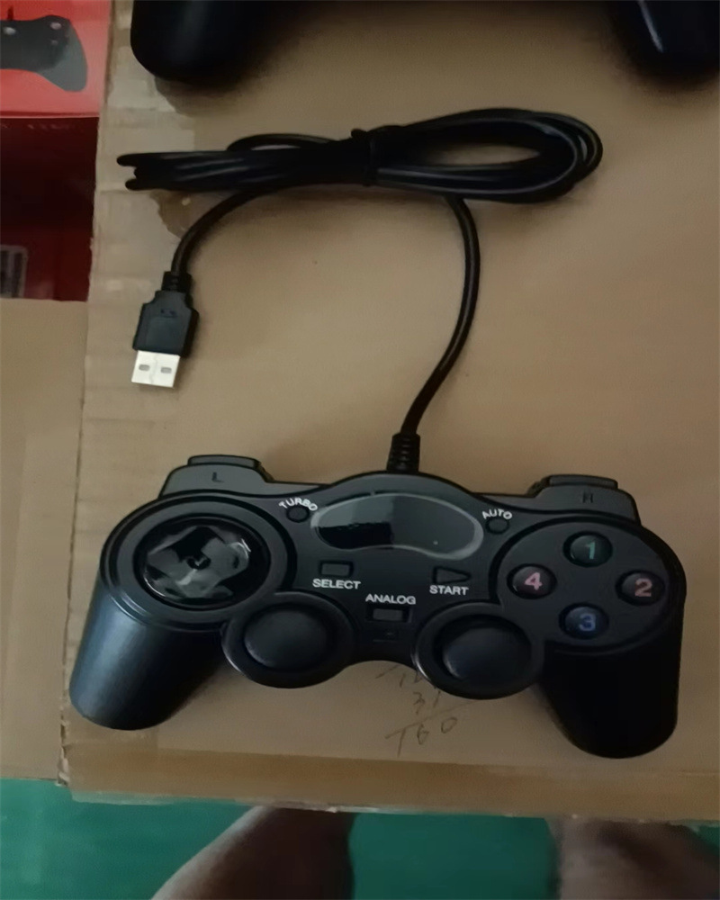 Liquidación de controladores de juegos con cable USB para computadora y Android, compatibles con PC, Android TV, Xbox y PS3