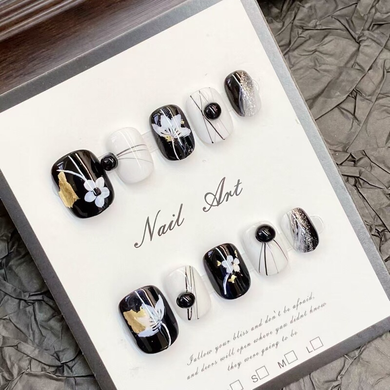 Purely Handmade Wearable Nails, High-End Design, Ink Edge Hand-Painted Era-Style Short Manicure Nail Patches