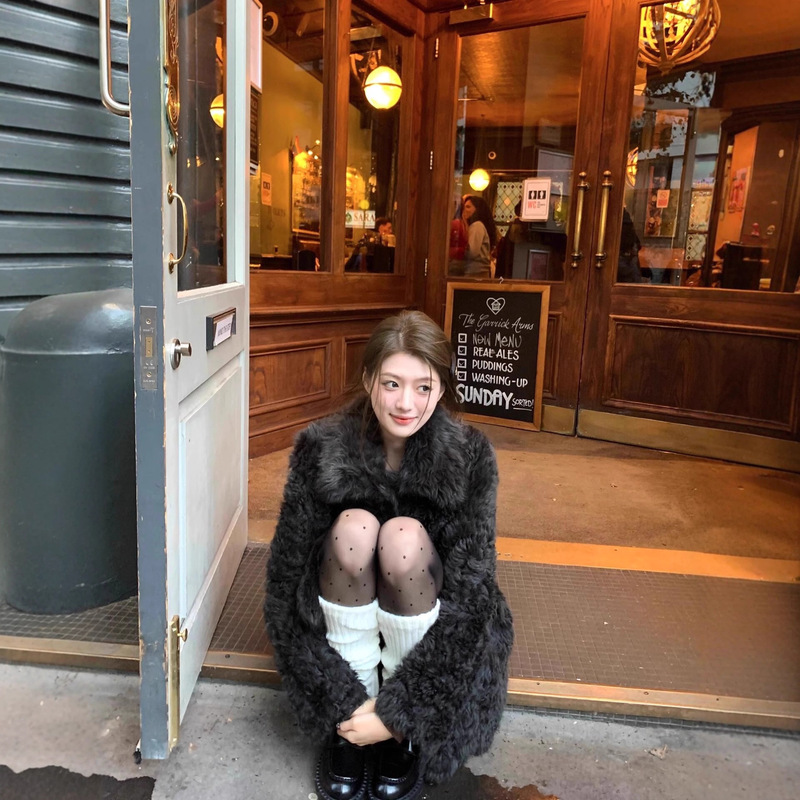 2025 Naughty Child Toca Fur and Wool Integrated Coat Teddy Curly Wool Coat Warm and Stylish