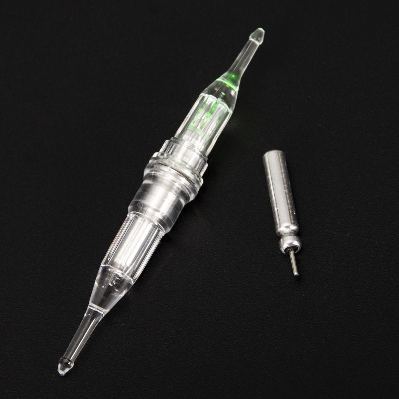 Wholesale mini fishing high-brightness color LED fish gathering light, deep pressure resistant and water ingress resistant fish luring light, fishing light