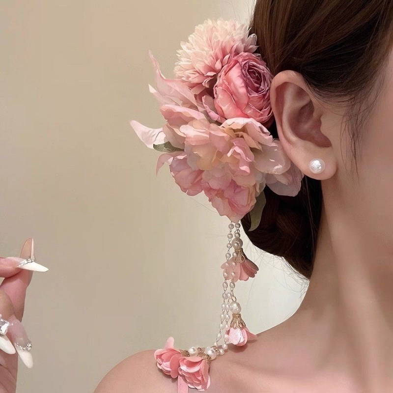 Super Fairy Pink Flower Tassel Hairpin for Women, High-End Niche Design Hair Accessory, Atmospheric Photo Shoot Side Hairpin Super Fairy Pink Flower Tassel Hairpin for Women, High-End Niche Design Hair Accessory, Atmospheric Photo Shoot Side Hairpin
